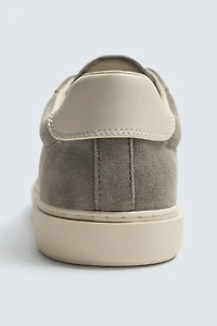 LEATHER HEEL DETAIL SNEAKERS