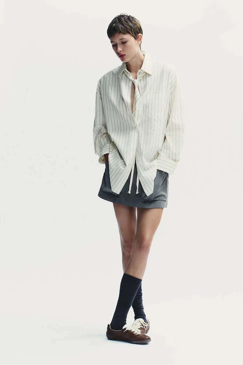 OVERSIZED SHIRT WITH TIE