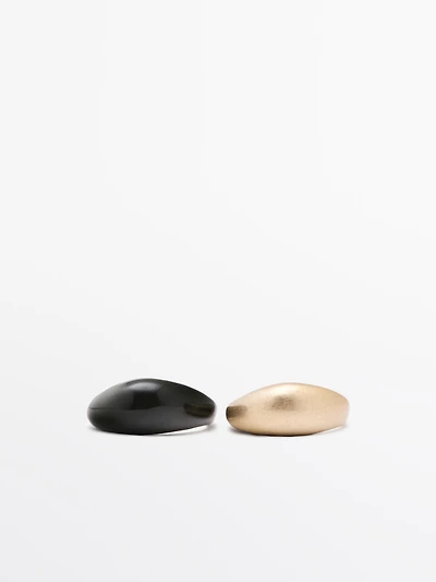 Pack of enamelled rings