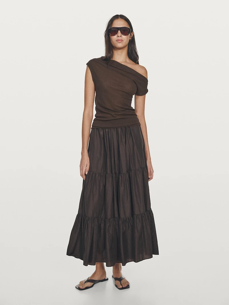 Sleeveless asymmetric top