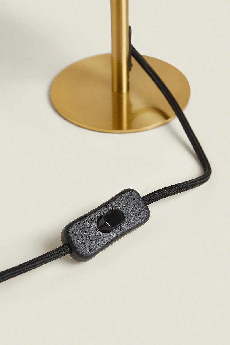 SMALL MONOCHROME TABLE LAMP