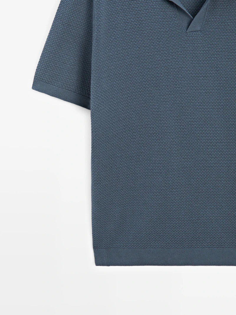 Textured knit V-neck polo shirt