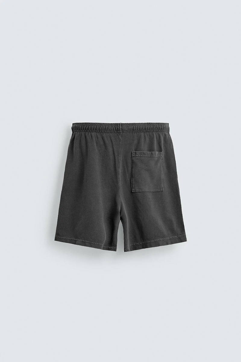 WASHED WAFFLE TEXTURE SHORTS