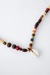 BEADED SHELL NECKLACE
