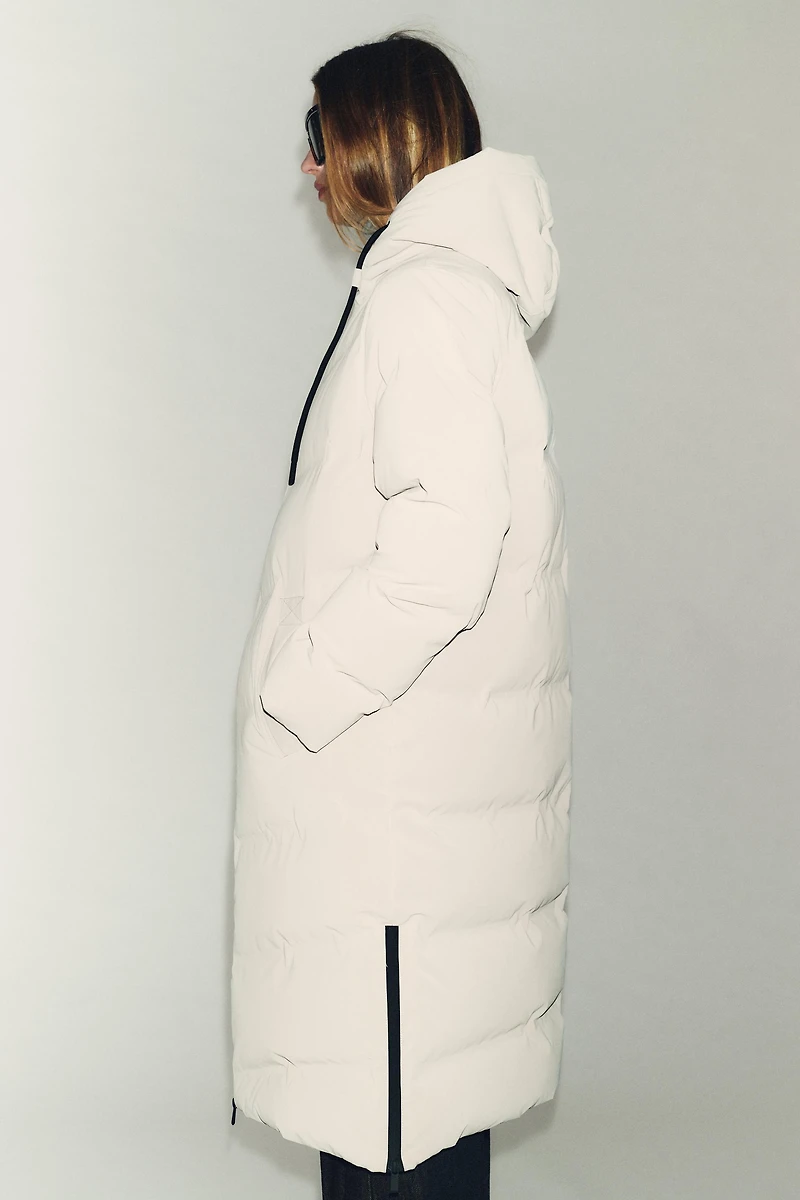 LONG RUBBERIZED WINDPROOF HOODIE ANORAK