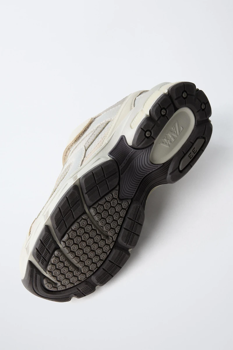 MULTI-PIECE ATHLETIC SNEAKERS
