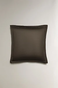 SATEEN PILLOWCASE WITH FESTOON DESIGN (300 THREAD COUNT)