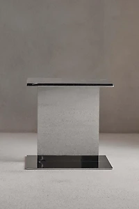 SIDETABLE 05