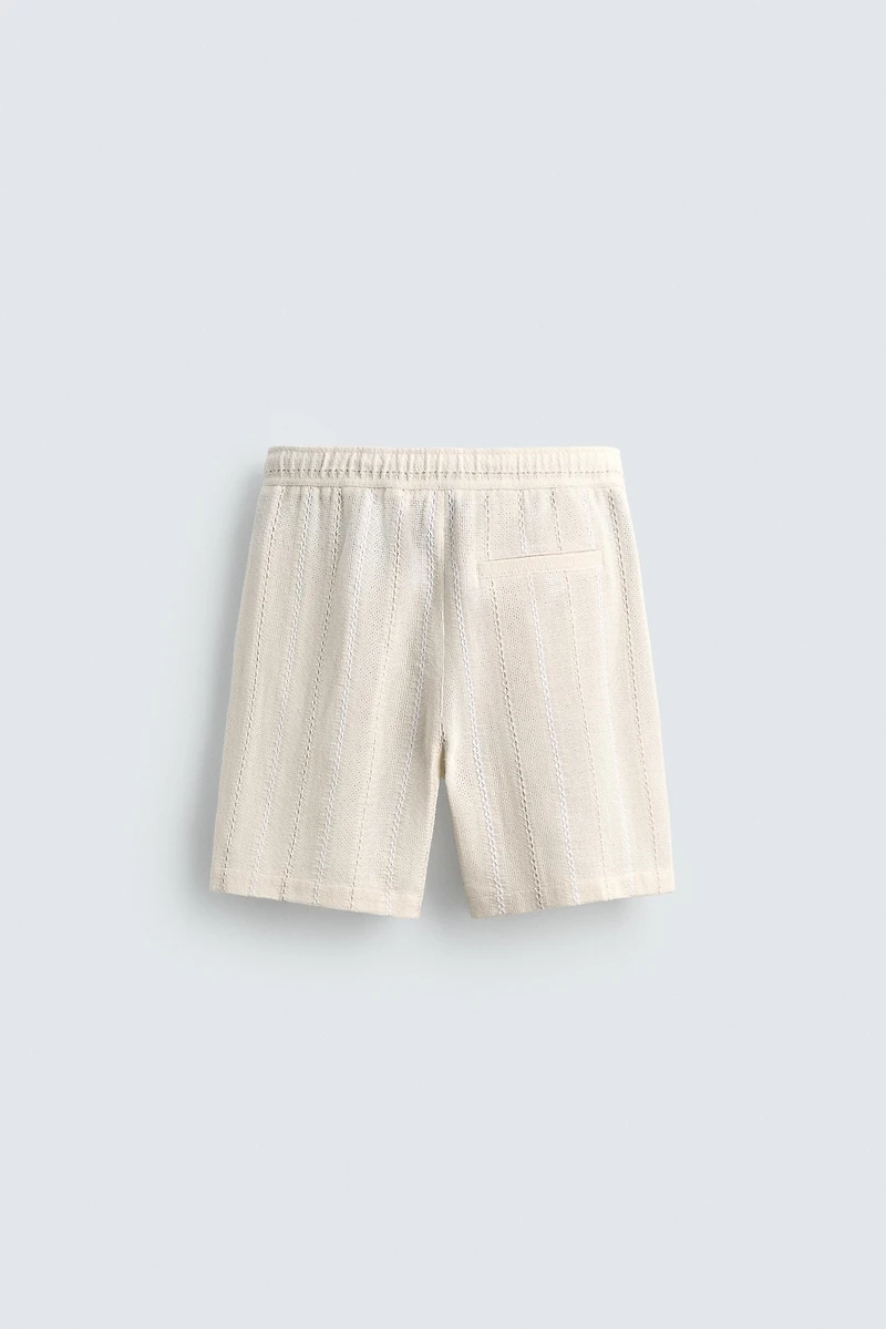 GEOMETRIC JACQUARD SHORTS
