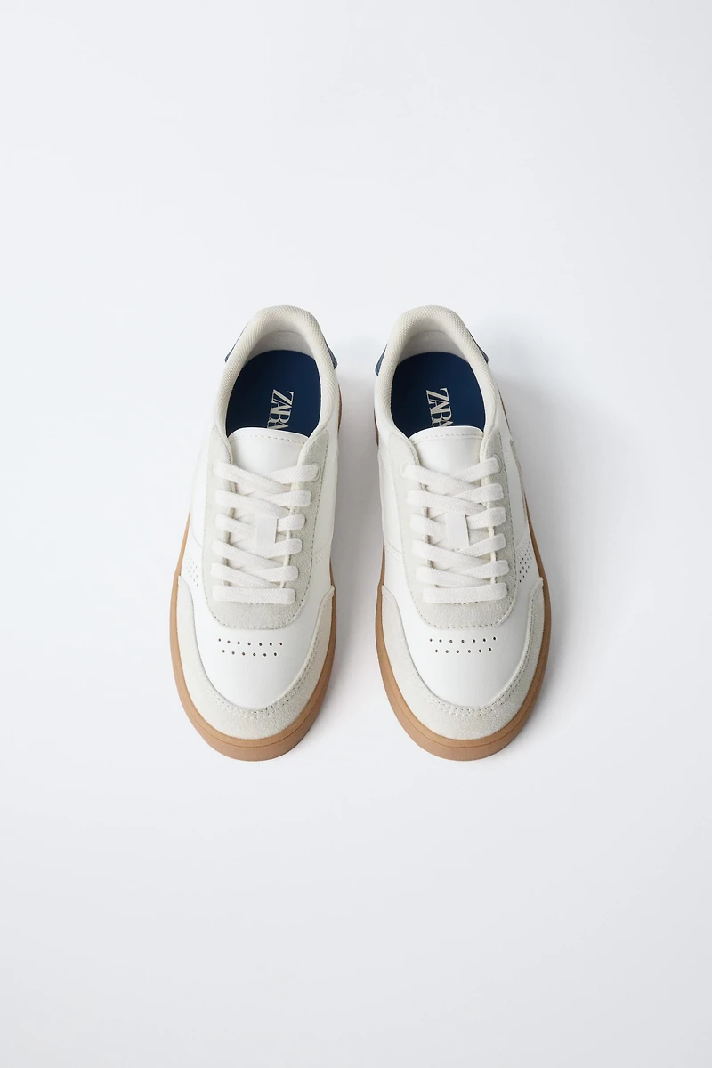 BASIC SNEAKERS