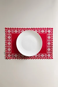 SET DE TABLE BRODÉ GÉOMÉTRIQUE NOËL