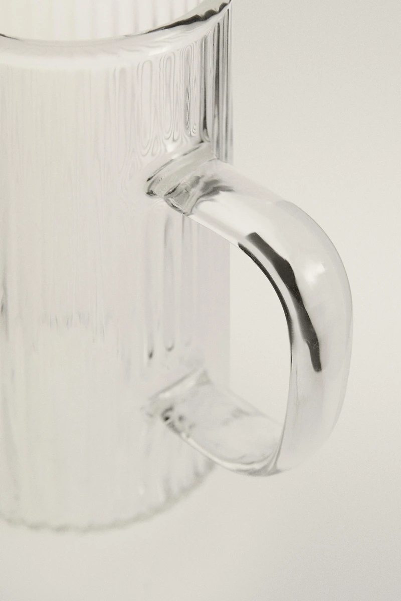 RAISED BOROSILICATE MILK PITCHER