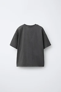 T-SHIRT EFFET DÉLAVÉ ÉTOILES BRILLANT