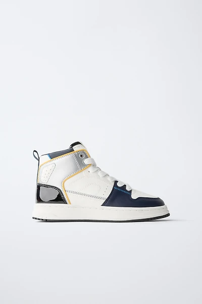 HIGH TOP SNEAKERS WITH PIECES
