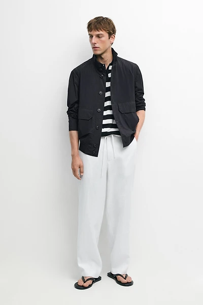 Bomber jacket with pocket details