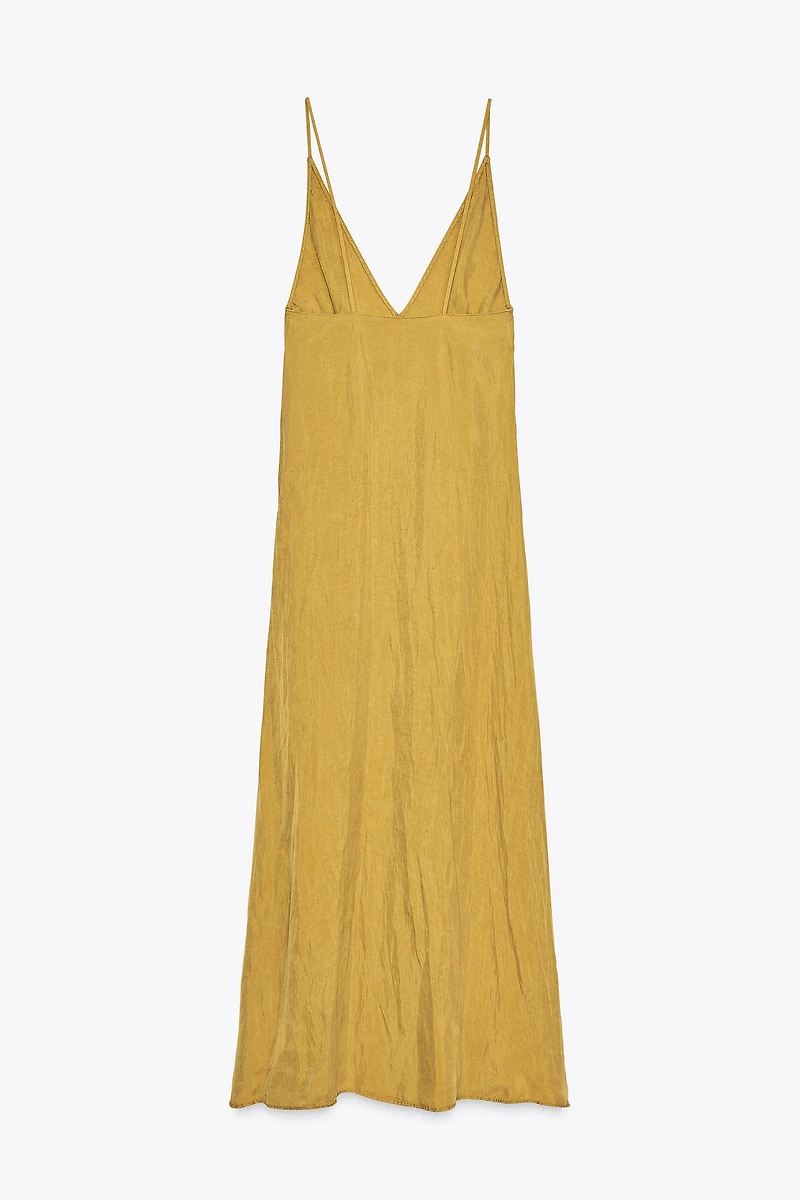 FLOWY MIDI DRESS