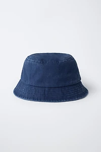 CONTRAST STITCH BUCKET HAT