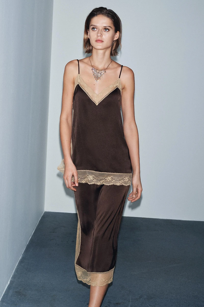 ZW COLLECTION SATIN EFFECT LACE TOP