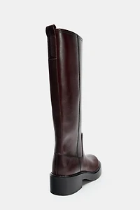 DISTRESSED EFFECT LEATHER BOOTS