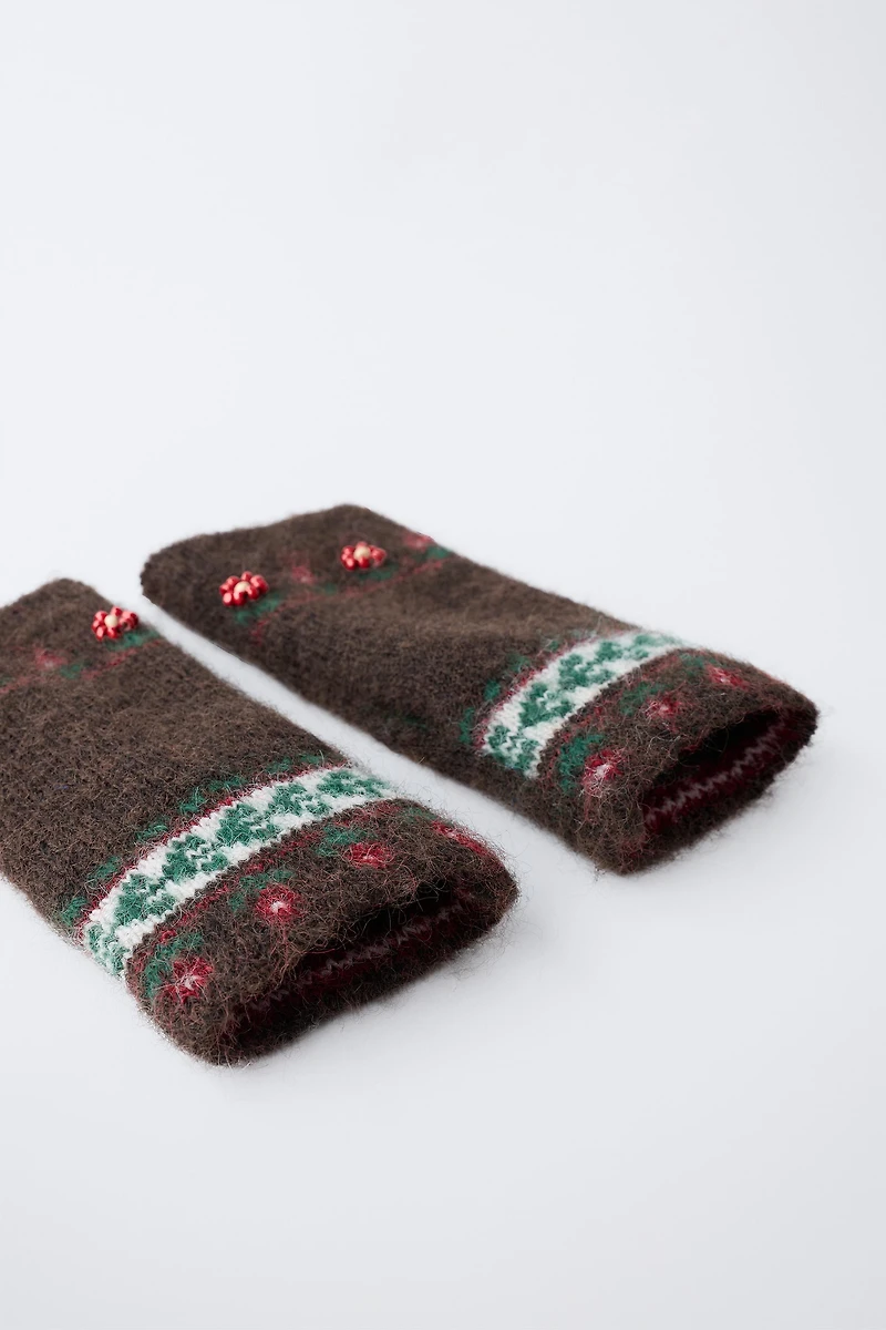 MITAINES EN MAILLE À FLEURS ET FANTAISIE