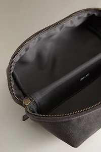 MEDIUM SPLIT SUEDE MAKEUP BAG