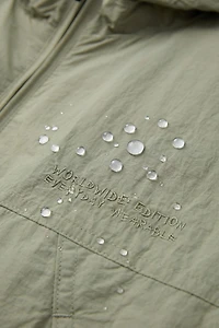 HOODED WATER REPELLENT RAINCOAT