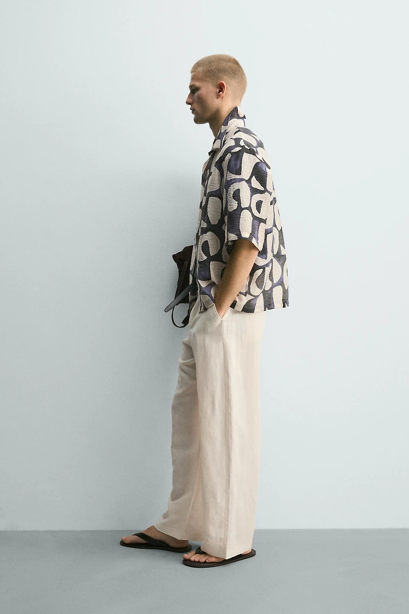 CHEMISE À IMPRIMÉ GÉOMÉTRIQUE
