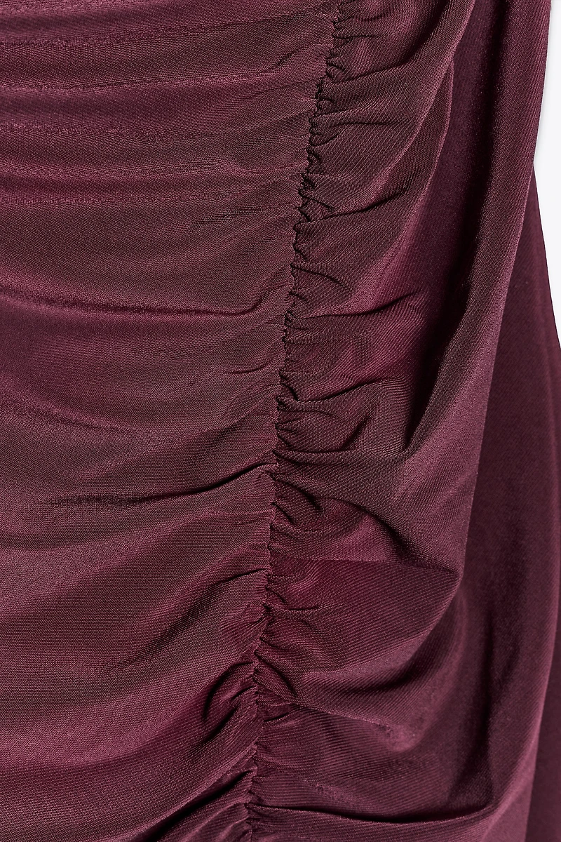 ROBE DRAPÉE DOS NU