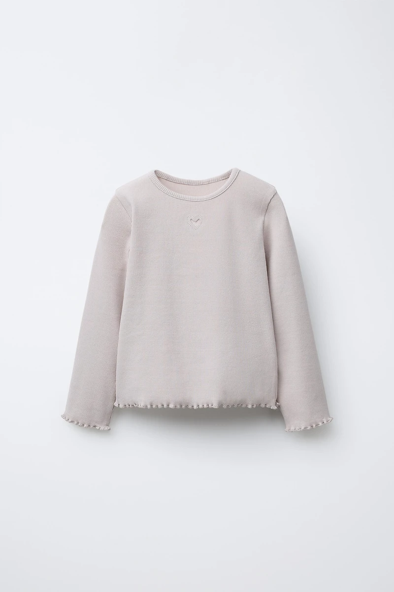 RIBBED HEART T-SHIRT