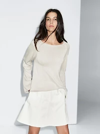 Short denim skirt with seam details