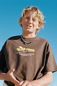 SURF VIBES RAISED T-SHIRT