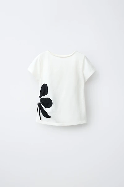 CUT OUT FLORAL T-SHIRT