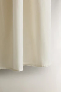 LONG PLEATED NIGHTGOWN