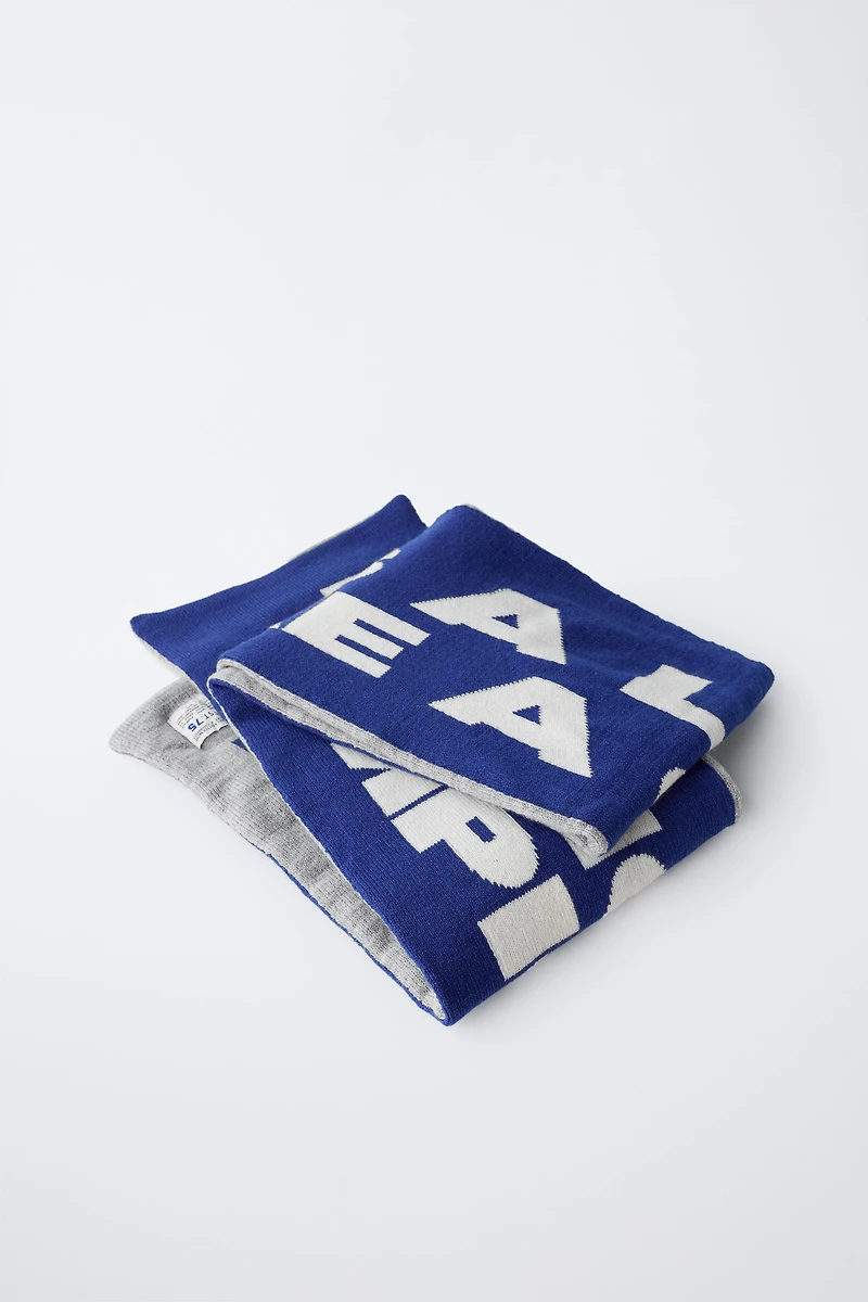 ÉCHARPE IMPRIMÉE CHAMPION ® X ZARA