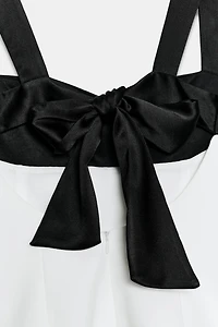 CONTRASTING BACK TIE TOP