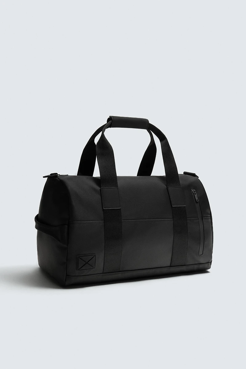 TEXTURED TRAVEL BAG