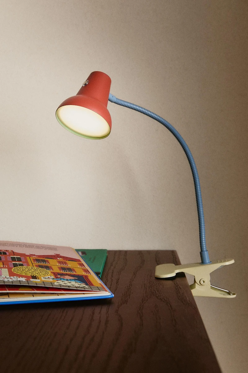 KIDS’ DESK LAMP SPOTLIGHT WITH CLIP