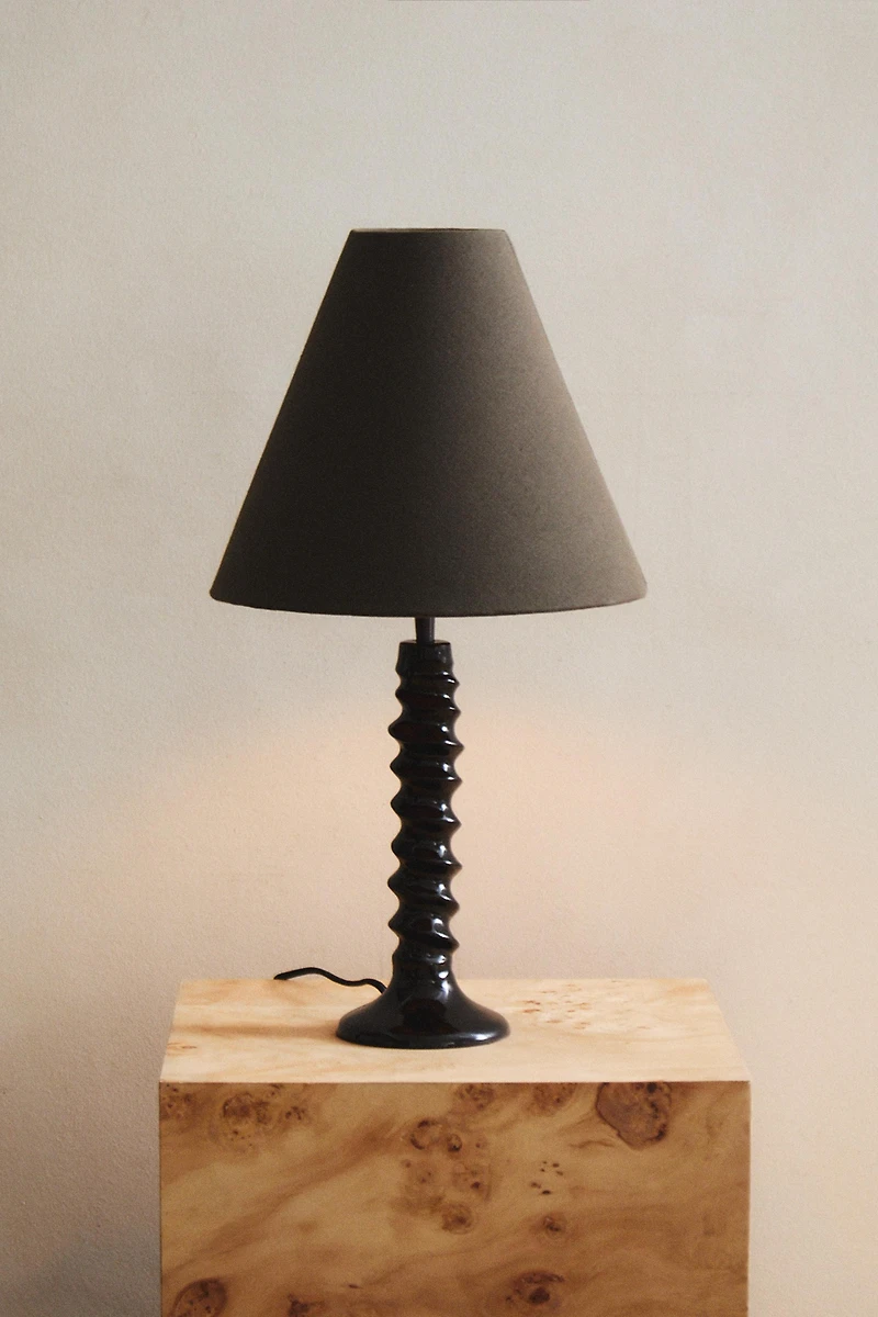 LAMPE DE TABLE RELIEFS