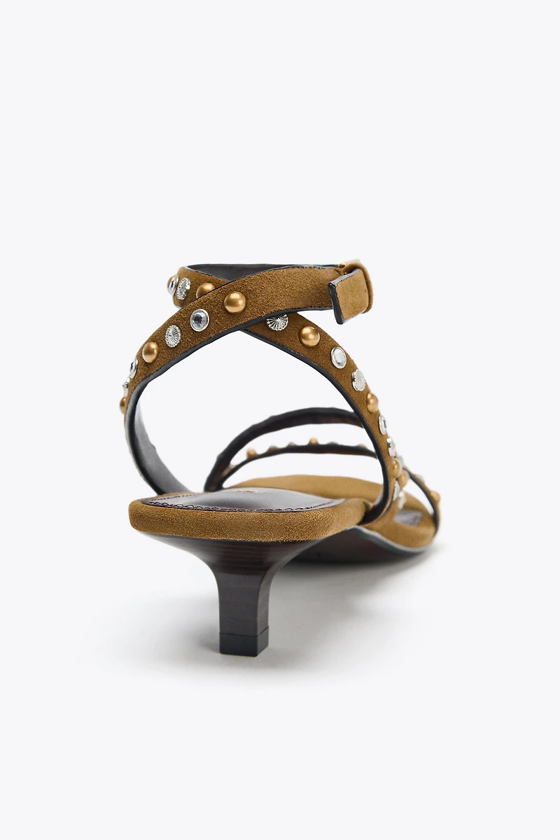 SPLIT LEATHER STUDDED KITTEN SANDAL