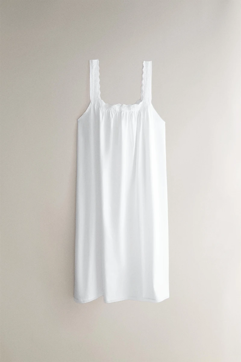COTTON LACE-TRIM NIGHTGOWN