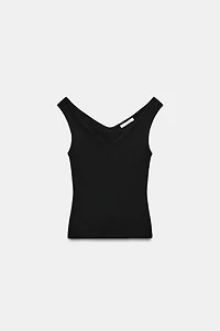 OFF-THE-SHOULDER T-SHIRT