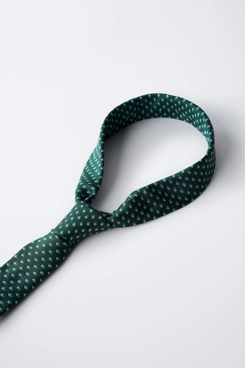 FISH PRINT TIE