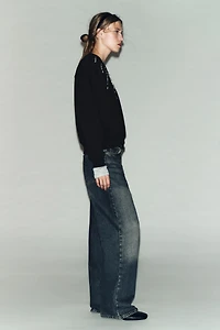 SWEAT BIJOUX SUR LE DEVANT