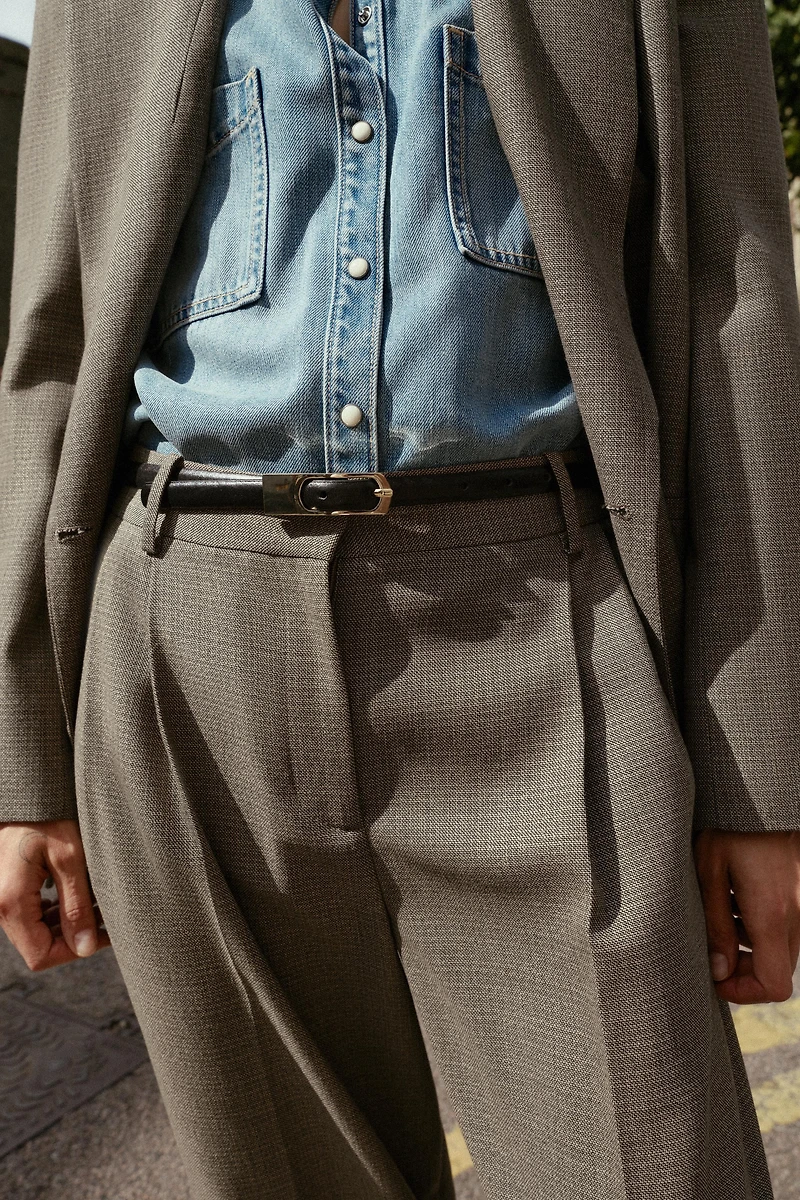 WIDE LEG PLEATED PANTS