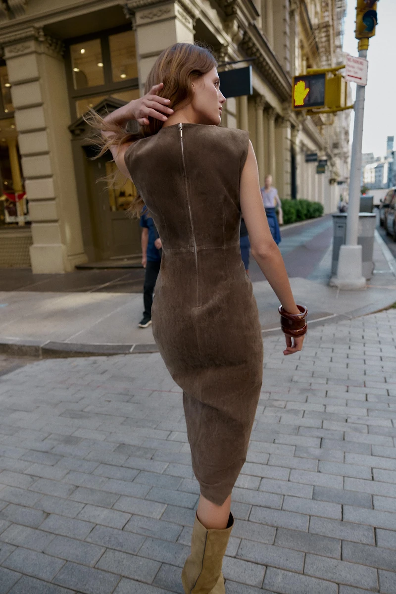ROBE MIDI 100 % CUIR