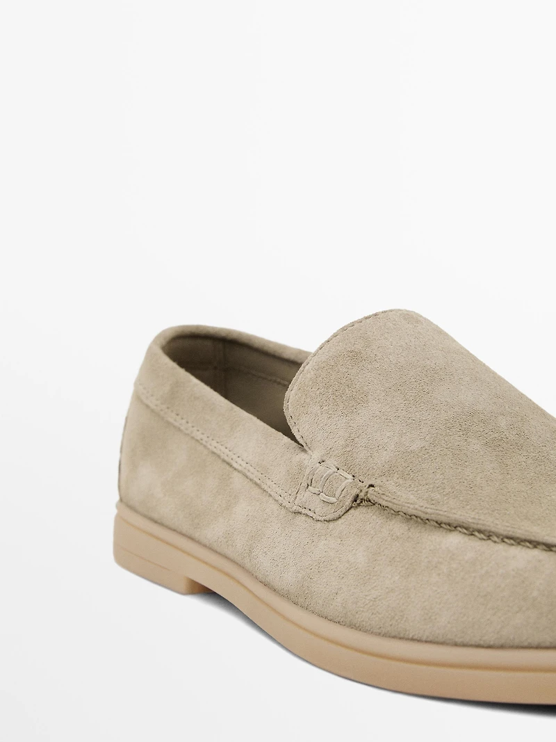 Split leather loafers