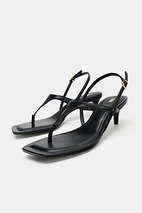 SANDALES À BRIDES