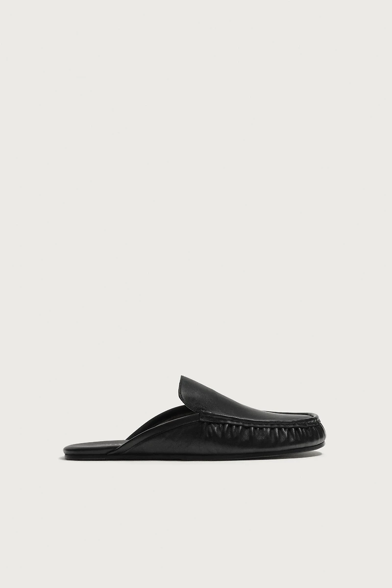 MOCASSINS EN CUIR OUVERTS À L'ARRIÈRE