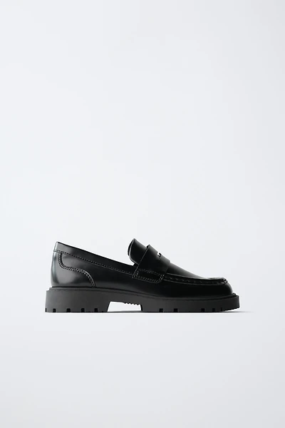 SCHOOL LOAFERS
