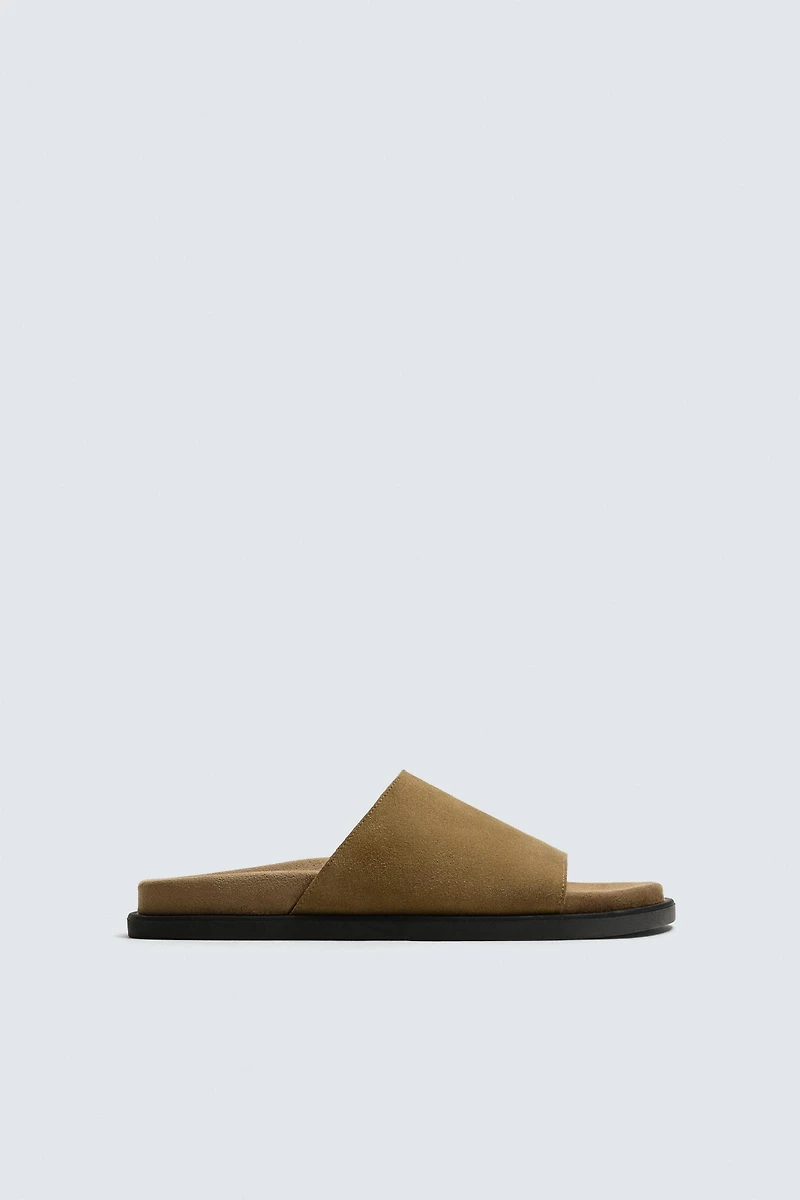 SANDALES EN CUIR